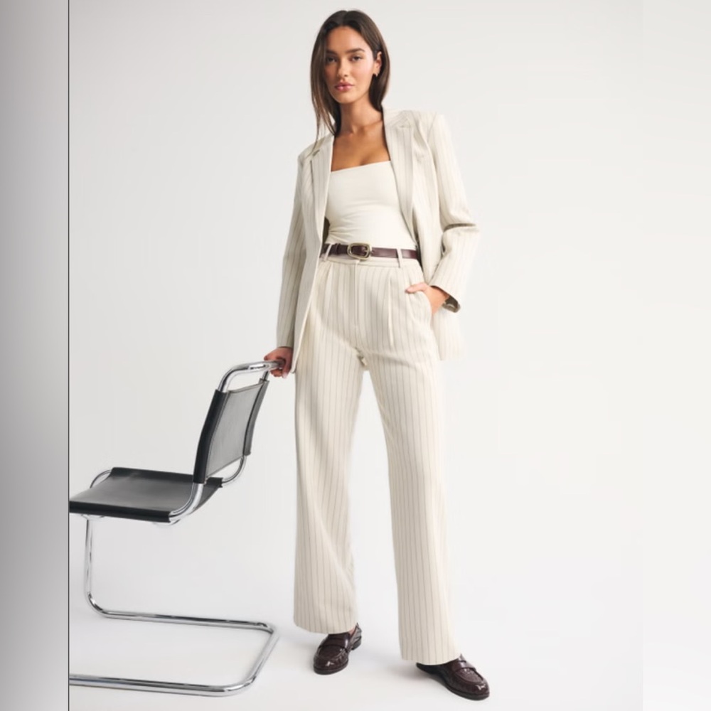 Abercrombie & Fitch Cream Pinstripe Wide-Leg Trousers size 27